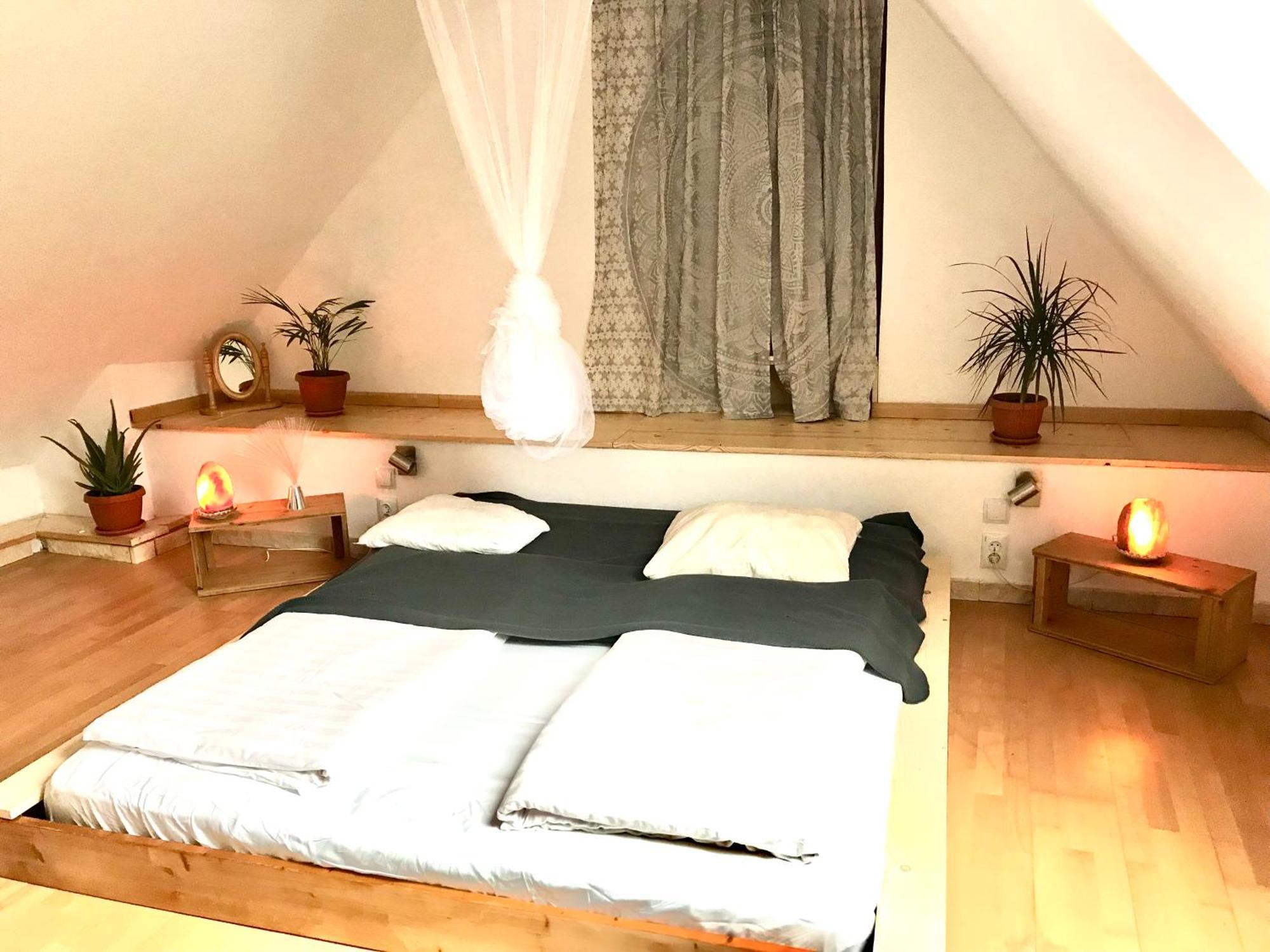Transylvania Escape Apartment Richisu ภายนอก รูปภาพ